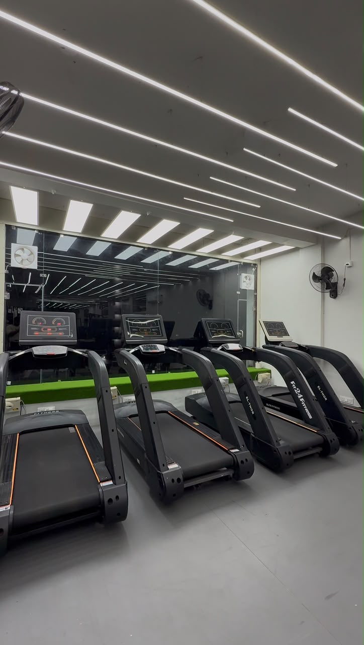 Cardio zone with treadmills at Revive Fitnes